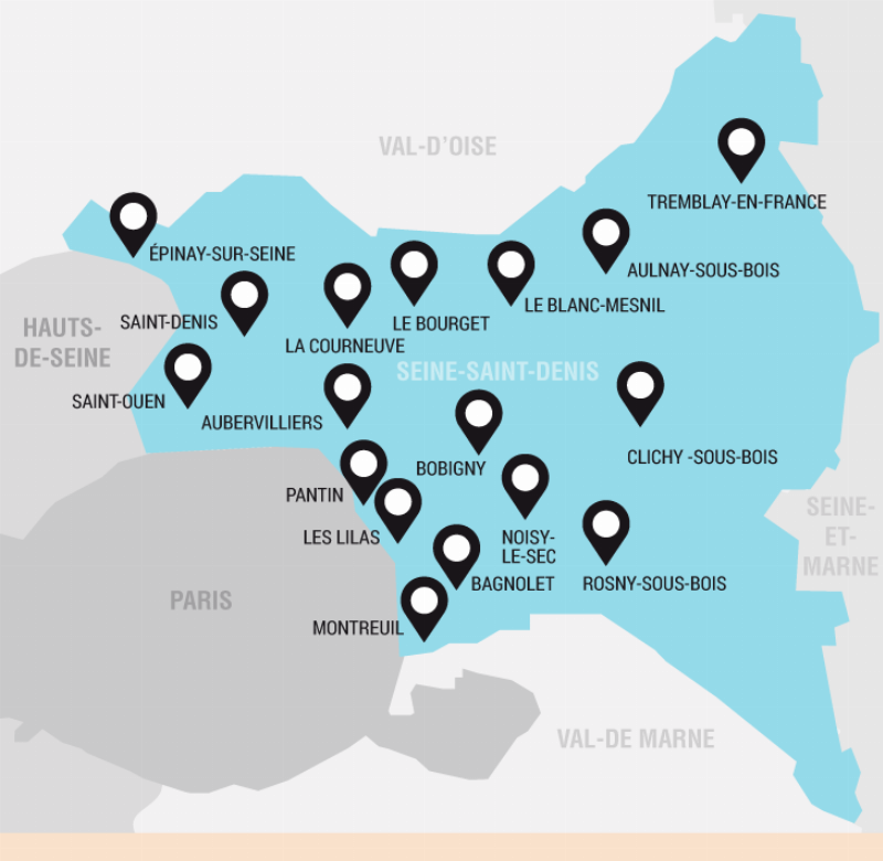 Un groupe de musiciens indépendants français créant de la musique dans un studio de répétition, pleine de passion artistique et de diversité